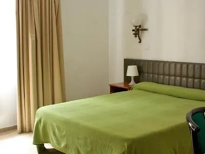 Siracusa 2* Andorra la Vella